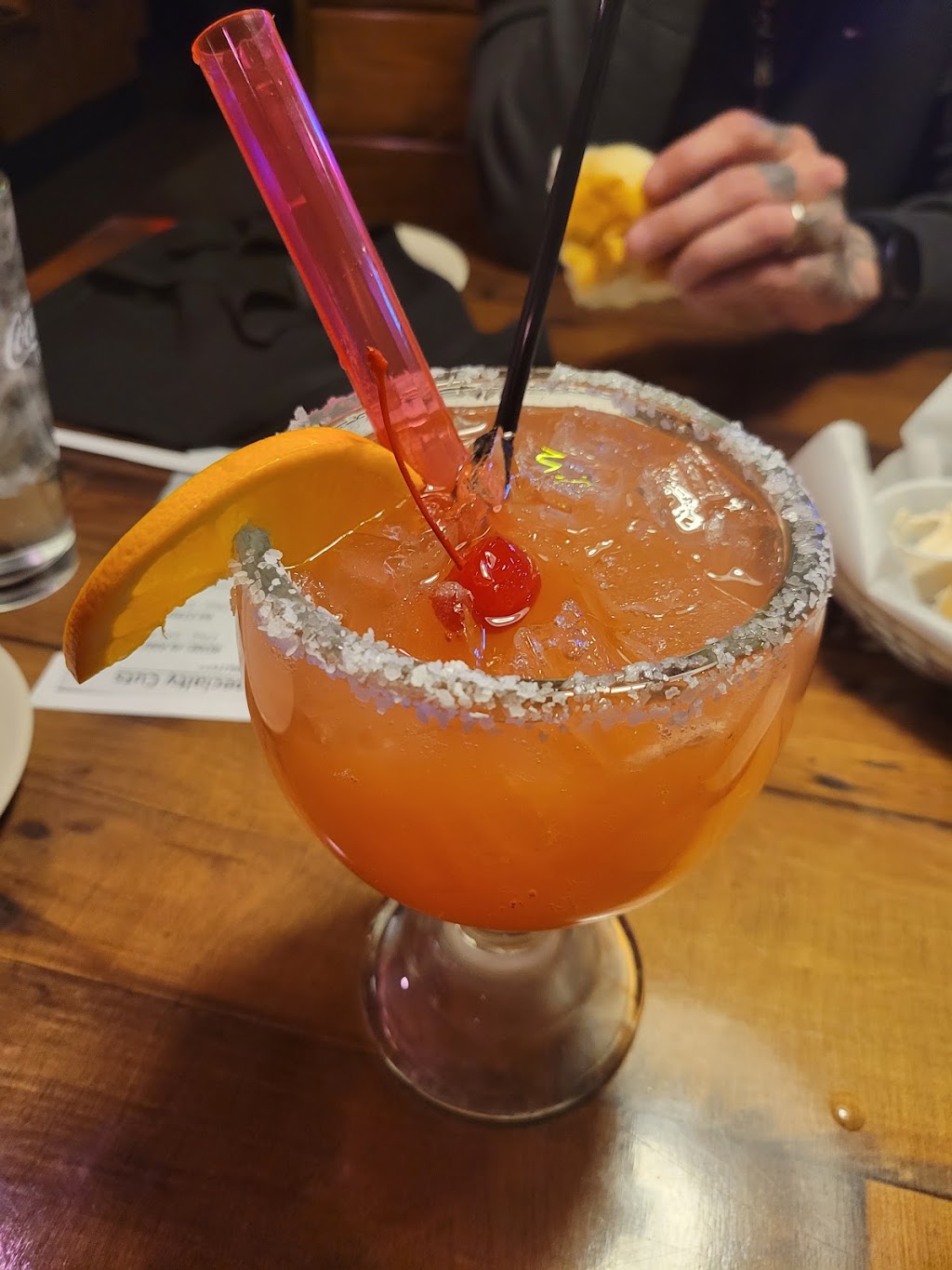 Texas Roadhouse | restaurant | 1489 W Broadwick Pl, Oak Creek, WI 53154, USA | 4146762022 OR +1 414-676-2022