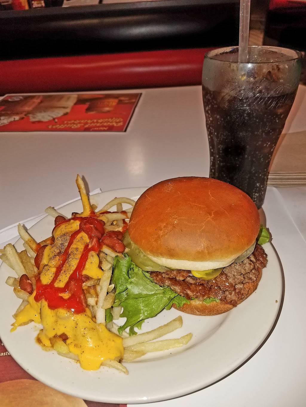 Steak n Shake | restaurant | 4640 Chippewa, St. Louis, MO 63116, USA | 3144806566 OR +1 314-480-6566