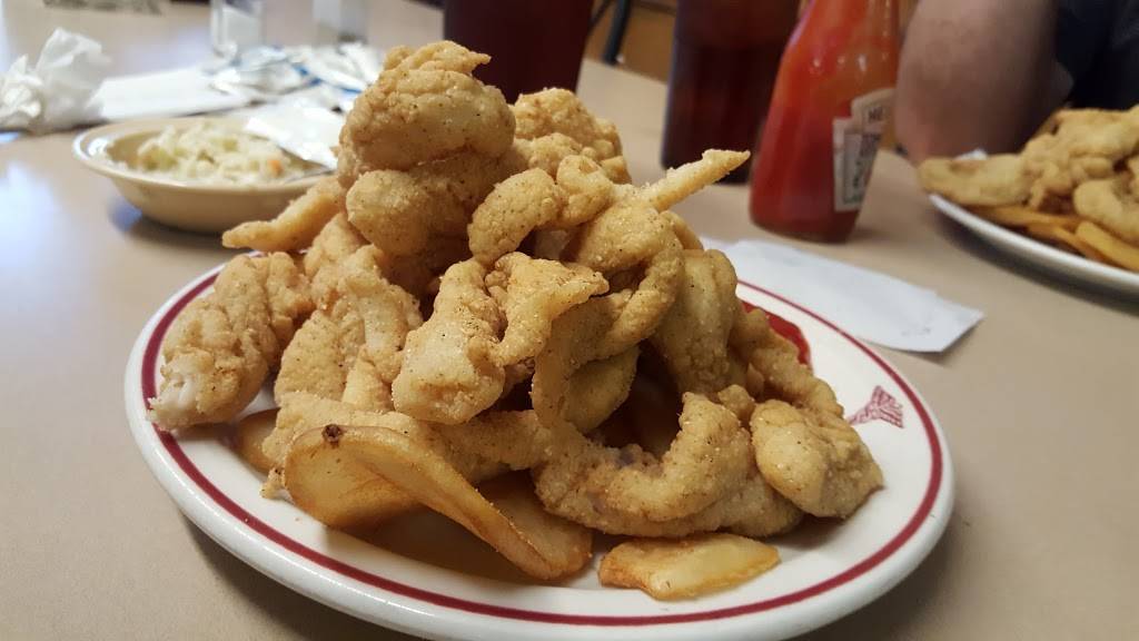 Harpers Catfish | restaurant | 3085 Old Gallatin Rd, Scottsville, KY 42164, USA | 2706227557 OR +1 270-622-7557