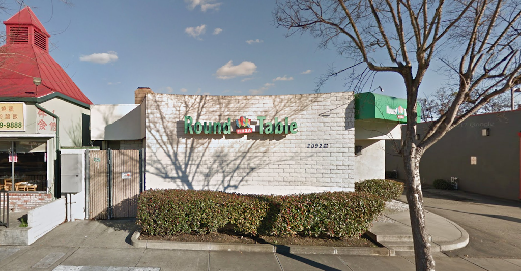 Round Table Pizza | meal delivery | 20920 Redwood Rd, Castro Valley, CA 94546, USA | 5107339500 OR +1 510-733-9500