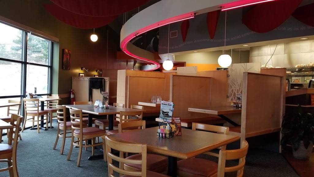 Isaacs Restaurant | restaurant | 1559 Manheim Pike, Lancaster, PA 17601, USA | 7175607774 OR +1 717-560-7774