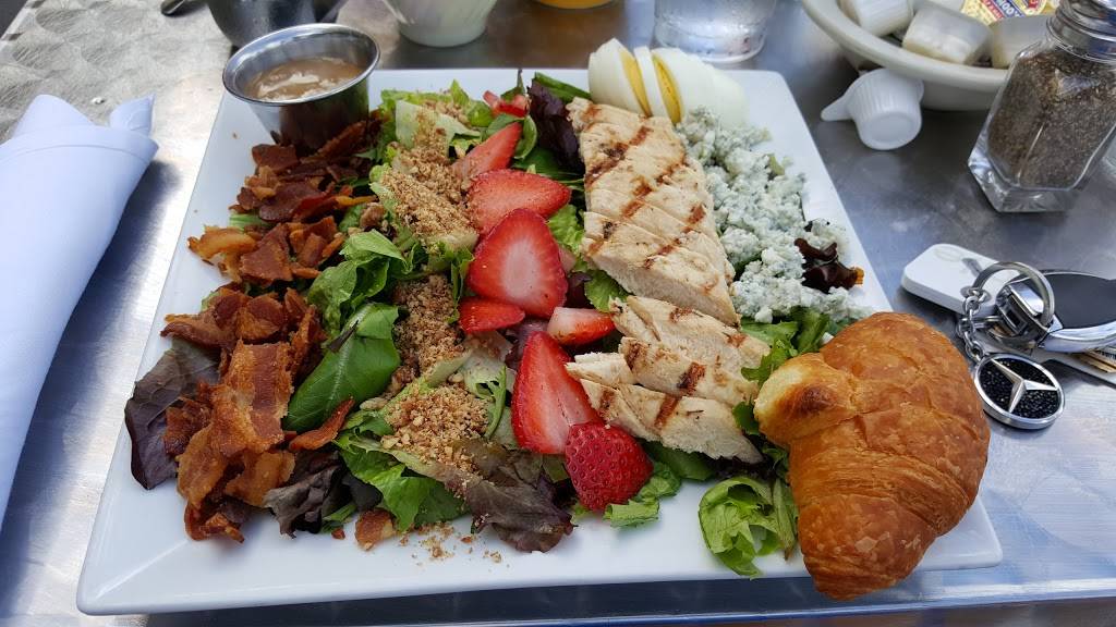 Upper Crust Cafe & Bakery | bakery | 213 W Venice Ave, Venice, FL 34285, USA | 9412440430 OR +1 941-244-0430