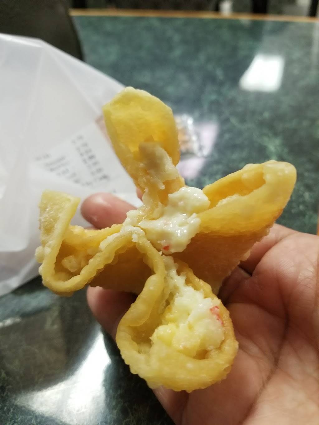 China King | restaurant | 1106 Shackelford Rd, Florissant, MO 63031, USA | 3148388838 OR +1 314-838-8838