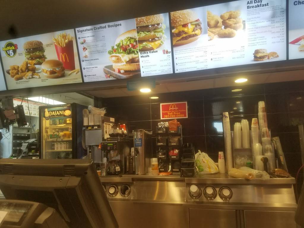 McDonalds | cafe | 601 First Colonial Road, Virginia Beach, VA 23451, USA | 7574259416 OR +1 757-425-9416