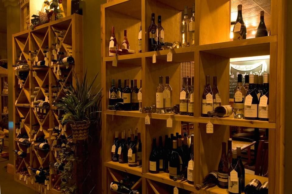 Carmelas Bistro & Wine Bar | restaurant | 4141 Pioneer Woods Dr, Lincoln, NE 68506, USA | 4024890005 OR +1 402-489-0005