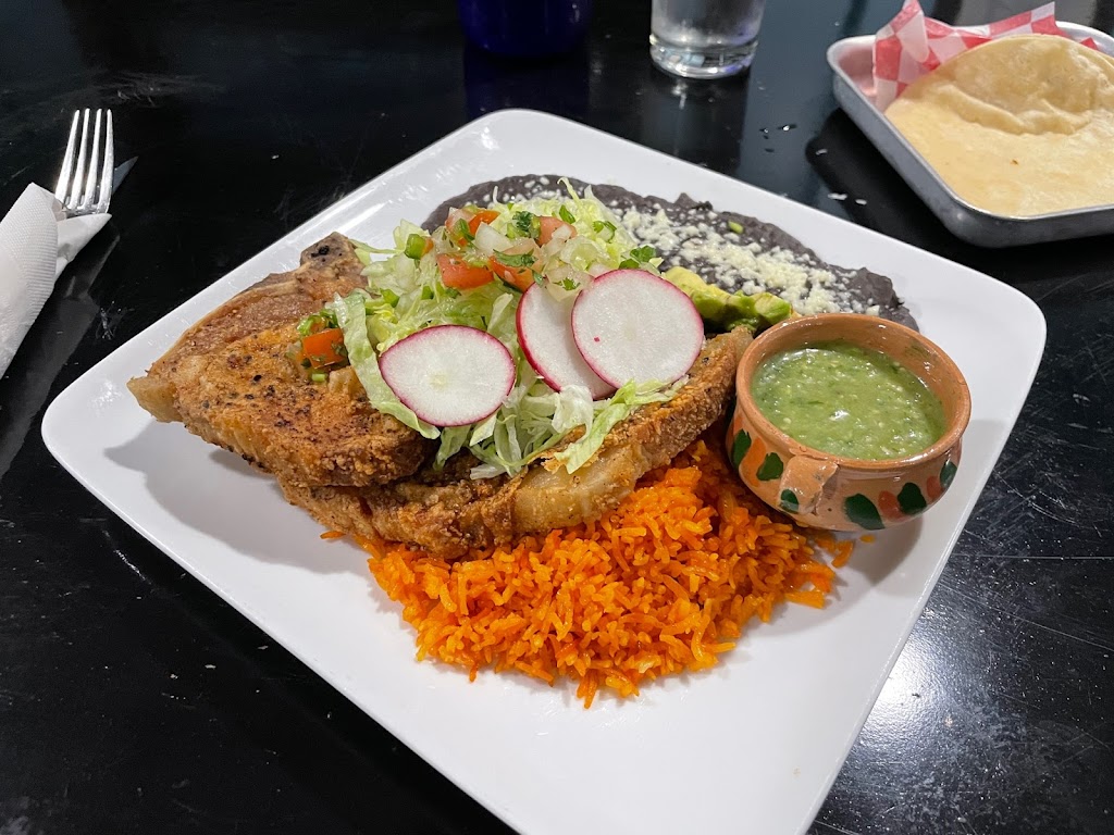 El Gran Toro Mexican Brasserie | restaurant | 118 Broadway, Newburgh, NY 12550, USA | 8456707047 OR +1 845-670-7047