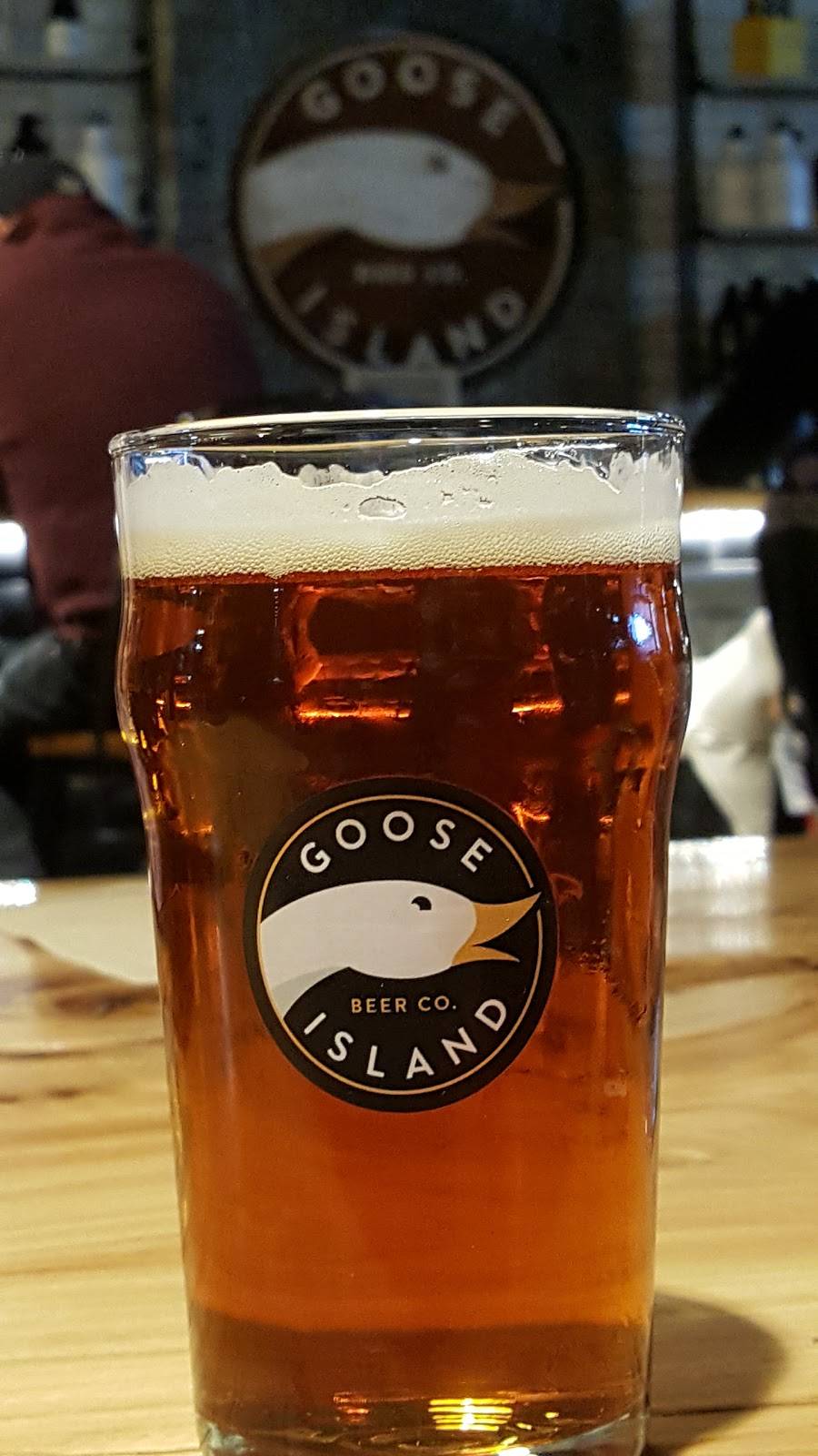 Goose Island Beer Company | restaurant | 1800 W Fulton St, Chicago, IL 60612, USA | 8004667363 OR +1 800-466-7363