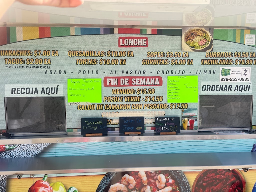 Super Antojitos Los Guaches | restaurant | 1220 N Bristol St, Santa Ana, CA 92703, USA | 8322536935 OR +1 832-253-6935