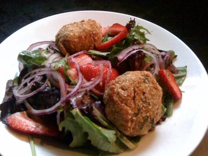 Rocket To Venus | restaurant | 3360 Chestnut Ave, Baltimore, MD 21211, USA | 4102357887 OR +1 410-235-7887