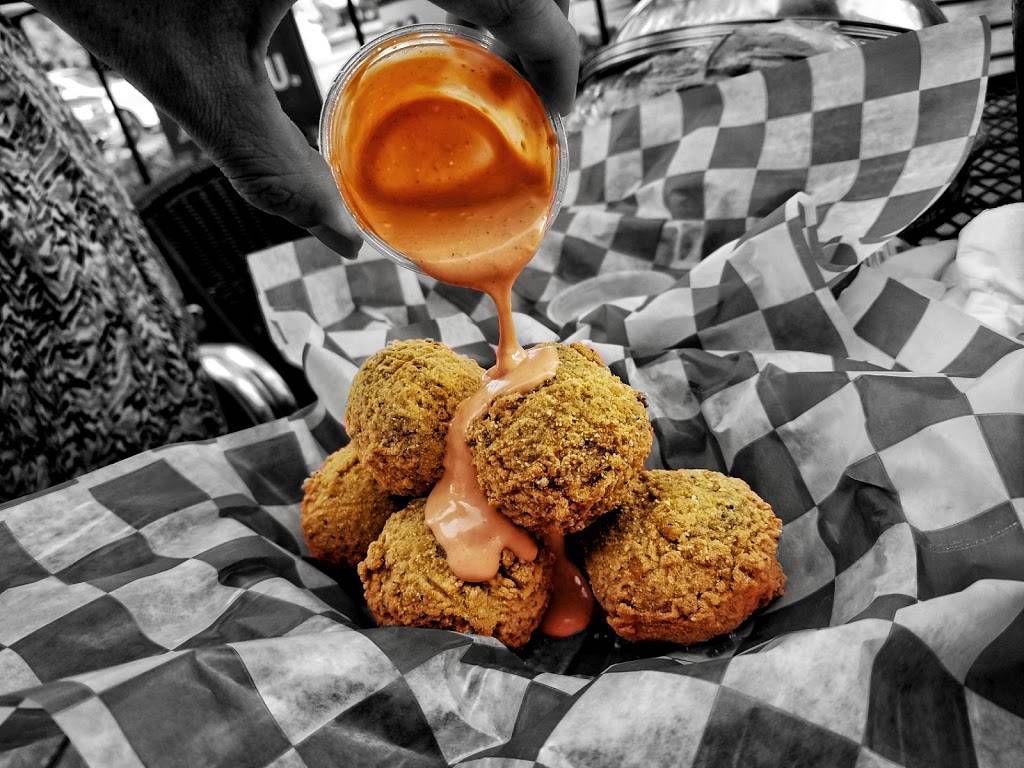 Hanks Cajun Grill & Oyster Bar | restaurant | 11660 Westheimer Rd #101, Houston, TX 77077, USA | 2814969788 OR +1 281-496-9788