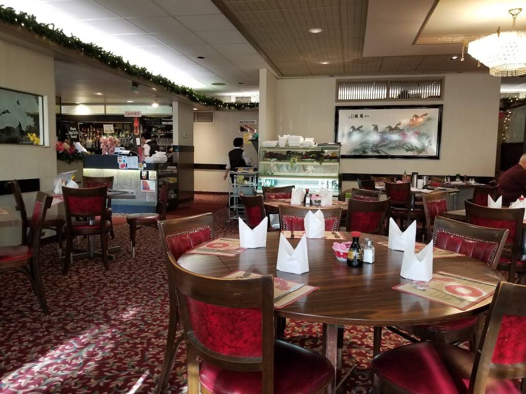 Happy Jacks Restaurant & Tavern | restaurant | 98 Niagara Blvd, Fort Erie, ON L2A 3G5, Canada | 9058713970 OR +1 905-871-3970