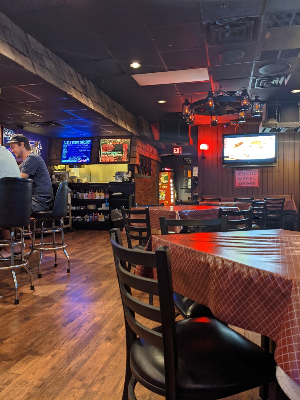 Wagon Wheel Lounge | night club | 212 S Main St, Northville, MI 48167, USA | 2483498686 OR +1 248-349-8686