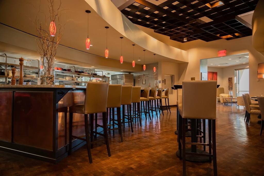 District 21 Restaurant | restaurant | 12777 N Rockwell Ave, Oklahoma City, OK 73142, USA | 4057177700 OR +1 405-717-7700