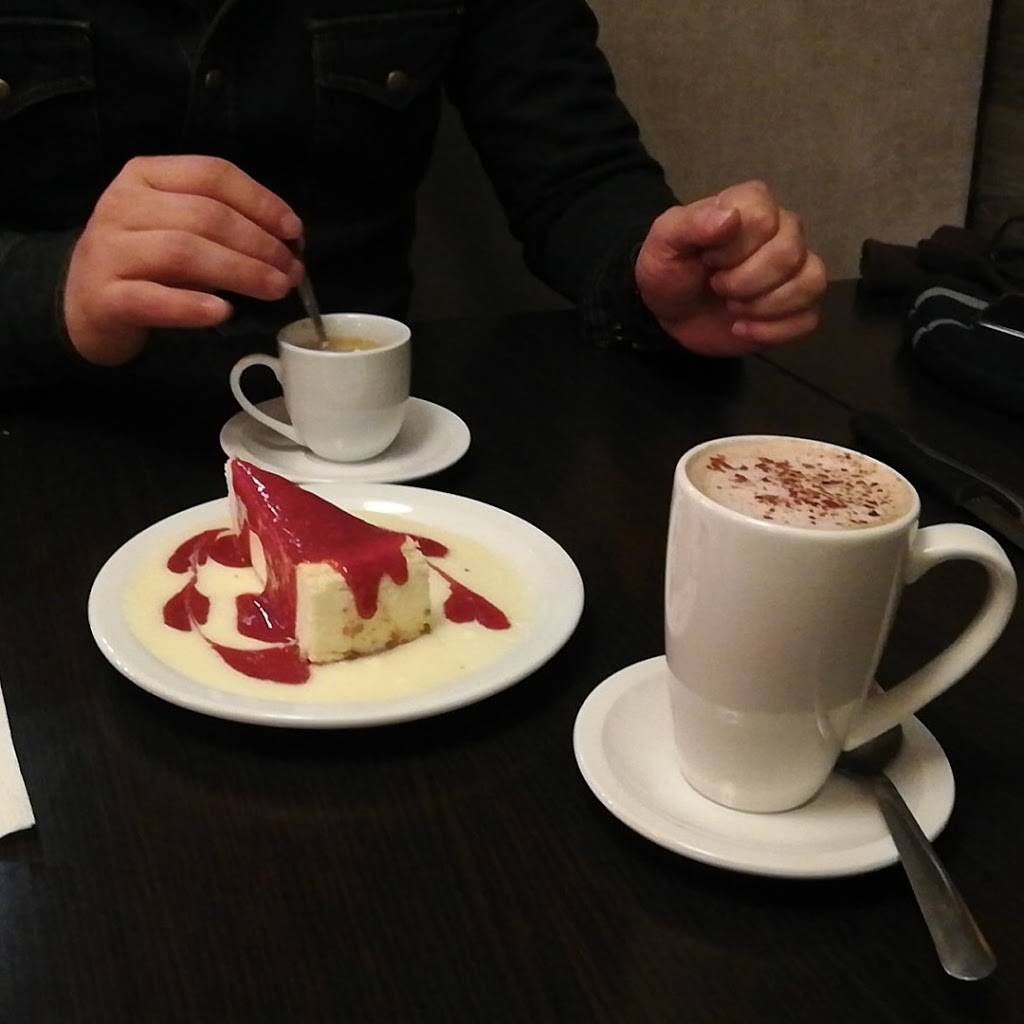 Pizza & Cie | restaurant | 814-1 Rue de Saint Jovite, Mont-Tremblant, QC J8E 3J8, Canada | 8194258233 OR +1 819-425-8233