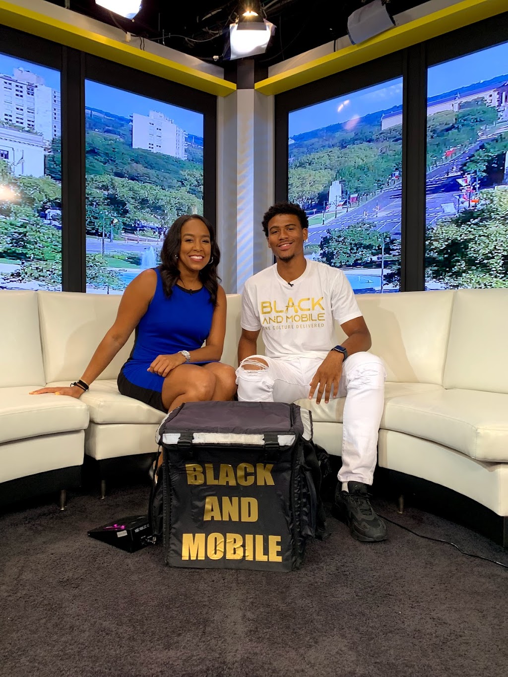 Black and Mobile | restaurant | 3675 Market St, Philadelphia, PA 19104, USA | 8442662263 OR +1 844-266-2263