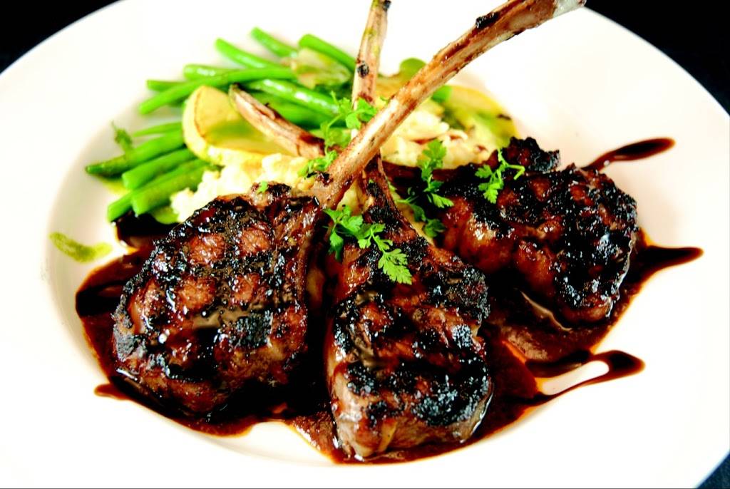 Ale House | restaurant | 3546 West Chester Pike, Newtown Square, PA 19073, USA | 6103531618 OR +1 610-353-1618