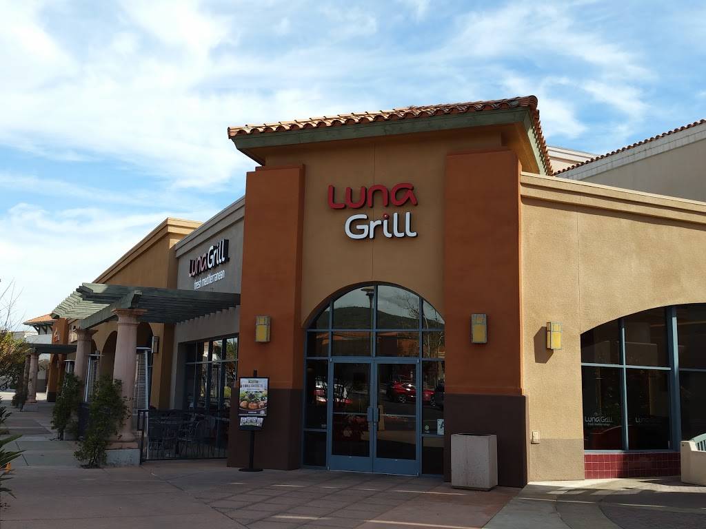 Luna Grill - Rancho San Diego | restaurant | Rancho San Diego, Towne Center, 2962 Jamacha Road, El Cajon, CA 92019, USA | 6197974000 OR +1 619-797-4000