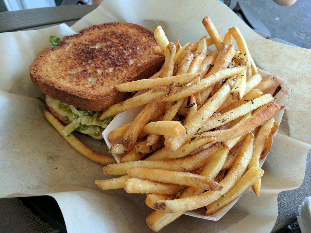 Toasted - Winter Park | restaurant | 1945 Aloma Ave, Winter Park, FL 32792, USA | 4079603922 OR +1 407-960-3922