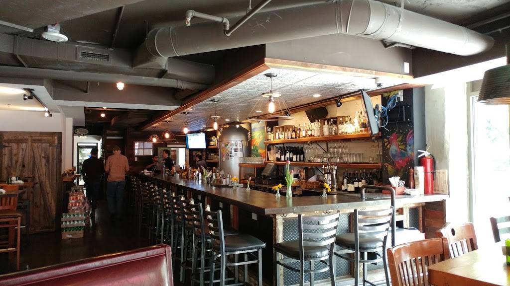 Farmhouse Evanston | restaurant | 703 Church St, Evanston, IL 60201, USA | 8474929700 OR +1 847-492-9700