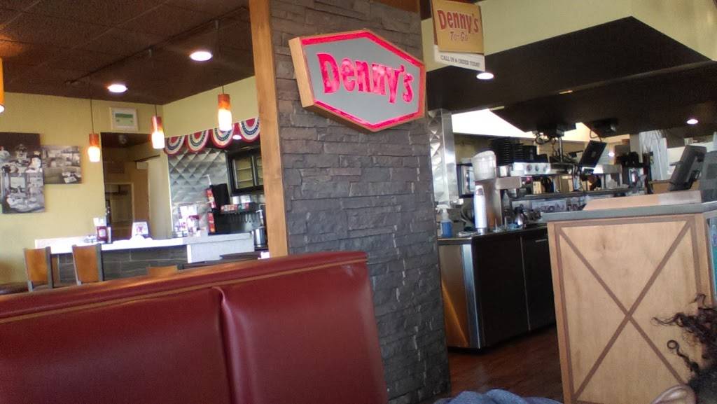 Dennys | restaurant | 3950 Waterloo Rd, Stockton, CA 95215, USA | 2099311622 OR +1 209-931-1622