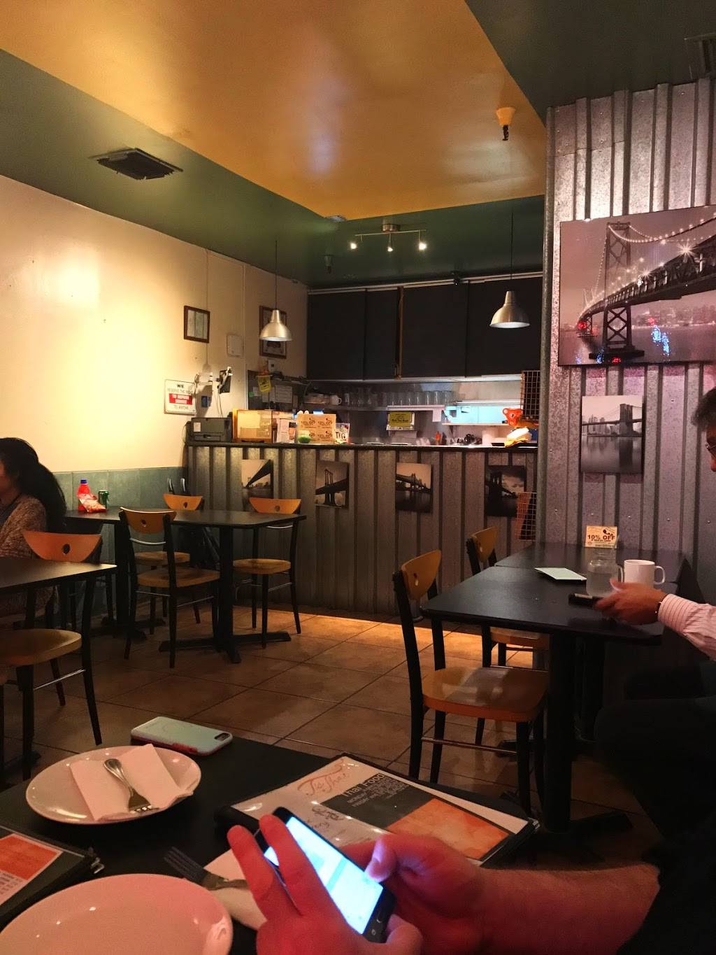 Ts Thai | restaurant | 1303, 1215 4th St, Santa Monica, CA 90401, USA | 3103954106 OR +1 310-395-4106