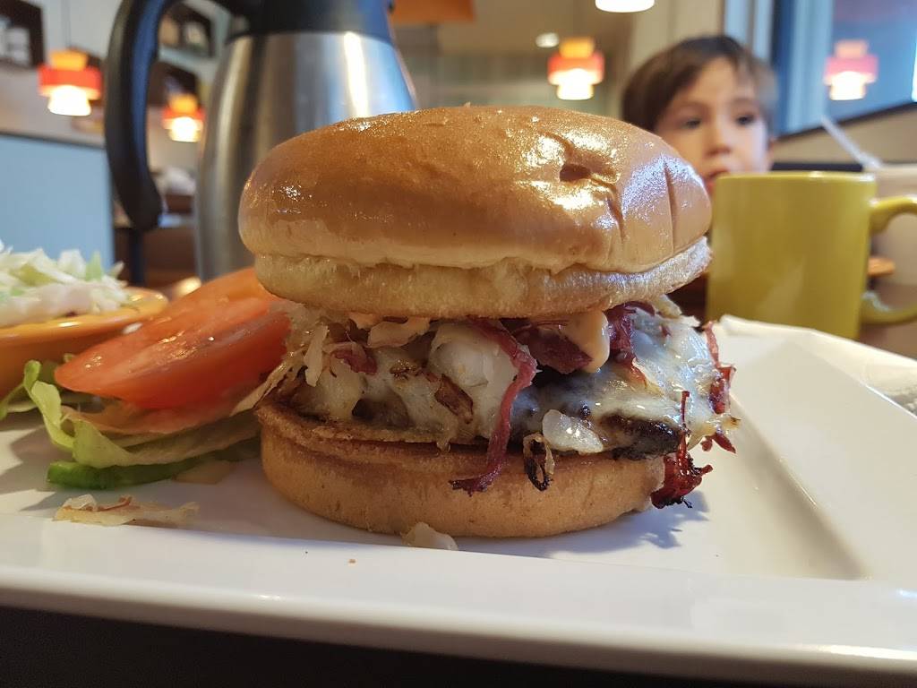 Village Inn | restaurant | 215 N Dale Mabry Hwy, Tampa, FL 33609, USA | 8138772617 OR +1 813-877-2617