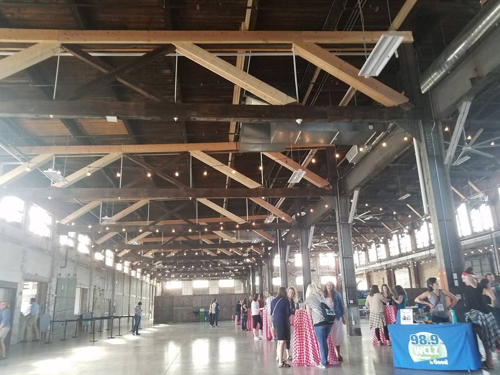 Thompsons Point | restaurant | 10 Thompsons Point, A, Portland, ME 04102, USA | 2077475288 OR +1 207-747-5288