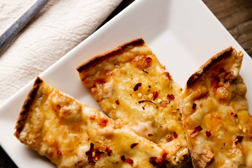 Gelsosomos Pizzeria Griffith | restaurant | 106 N Broad St, Griffith, IN 46319, USA | 2193560220 OR +1 219-356-0220