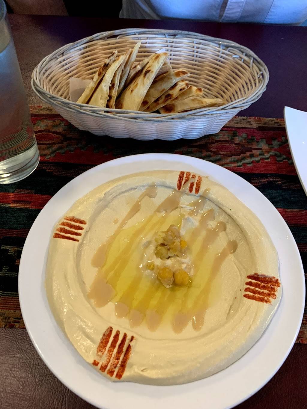 Ali Baba Mediterranean Kitchen | restaurant | 7411 Remcon Cir, El Paso, TX 79912, USA | 9152316355 OR +1 915-231-6355