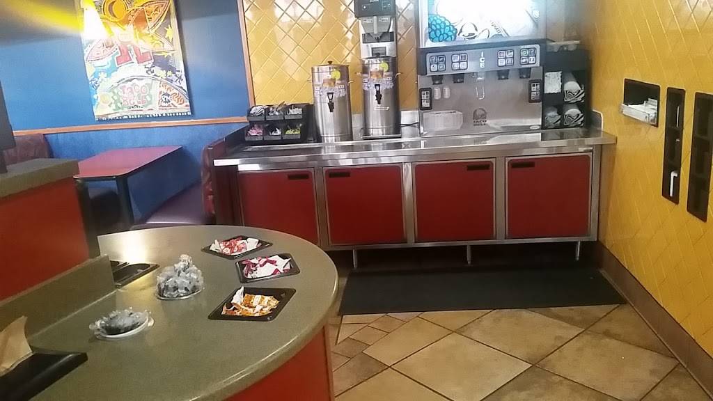 Taco Bell | meal takeaway | 301 W General Screven Way, Hinesville, GA 31313, USA | 9128762091 OR +1 912-876-2091