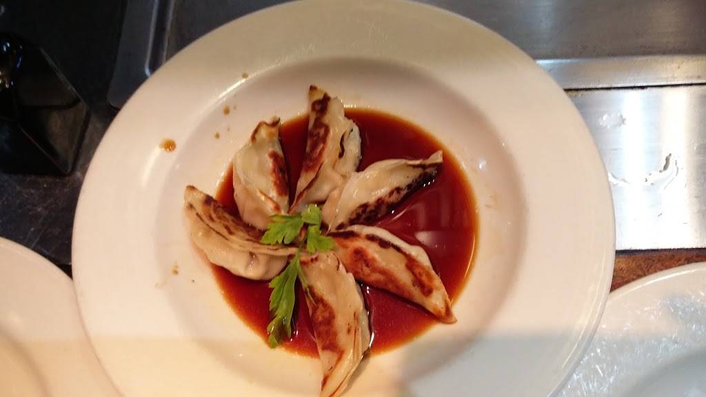 Stix Restaurant | restaurant | CARRIAGE CROSSINGS MALL, 4680 Merchants Park Cir #202, Collierville, TN 38017, USA | 9018543399 OR +1 901-854-3399