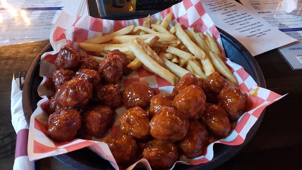 Tanners Grill and Bar West | restaurant | 110 S Nicolet Rd, Appleton, WI 54914, USA | 9208153567 OR +1 920-815-3567