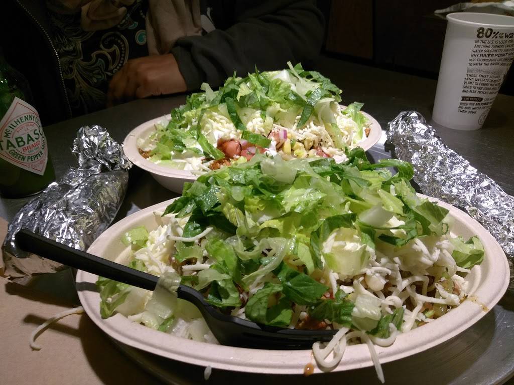 Chipotle Mexican Grill | restaurant | 3017 Broadway, Oakland, CA 94611, USA | 5107631432 OR +1 510-763-1432