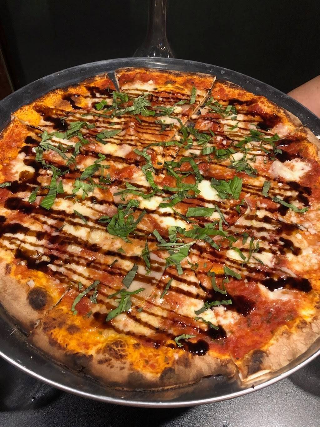 DeLuca’s Pizza Pub | restaurant | 3700 Massillon Rd Suite 220, Uniontown, OH 44685, USA | 2342940640 OR +1 234-294-0640