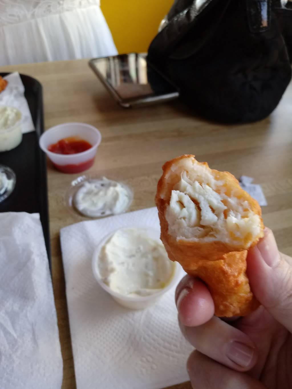 Capn Yobys Drive-In | restaurant | 315 Allen St, Kelso, WA 98626, USA | 3604140141 OR +1 360-414-0141