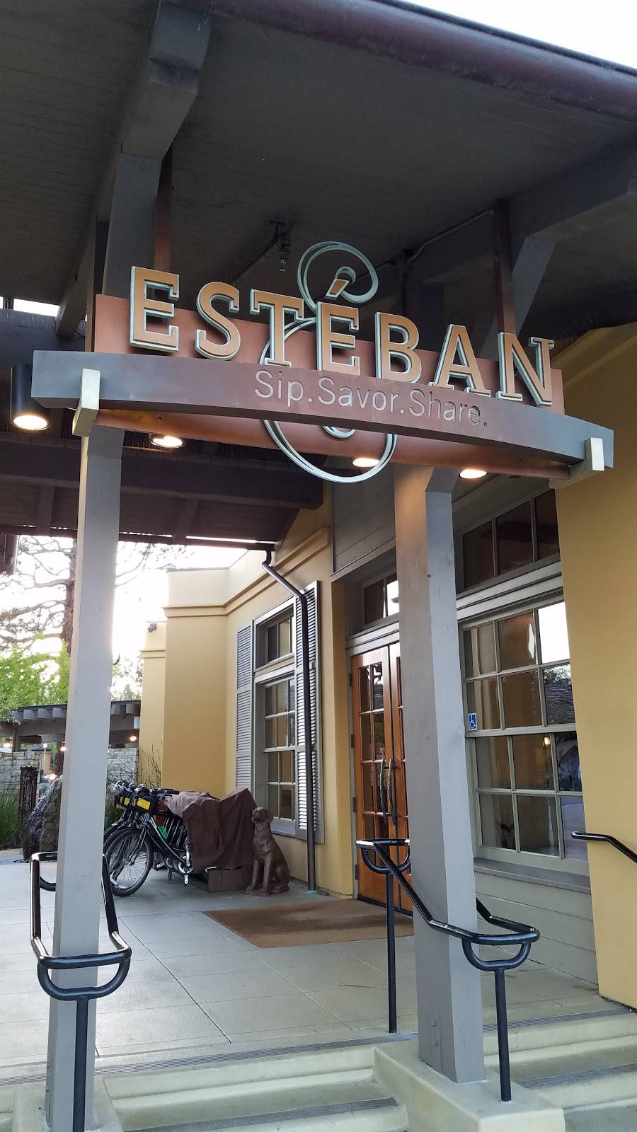 Estéban Restaurant | restaurant | 700 Munras Ave, Monterey, CA 93940, USA | 8313750176 OR +1 831-375-0176