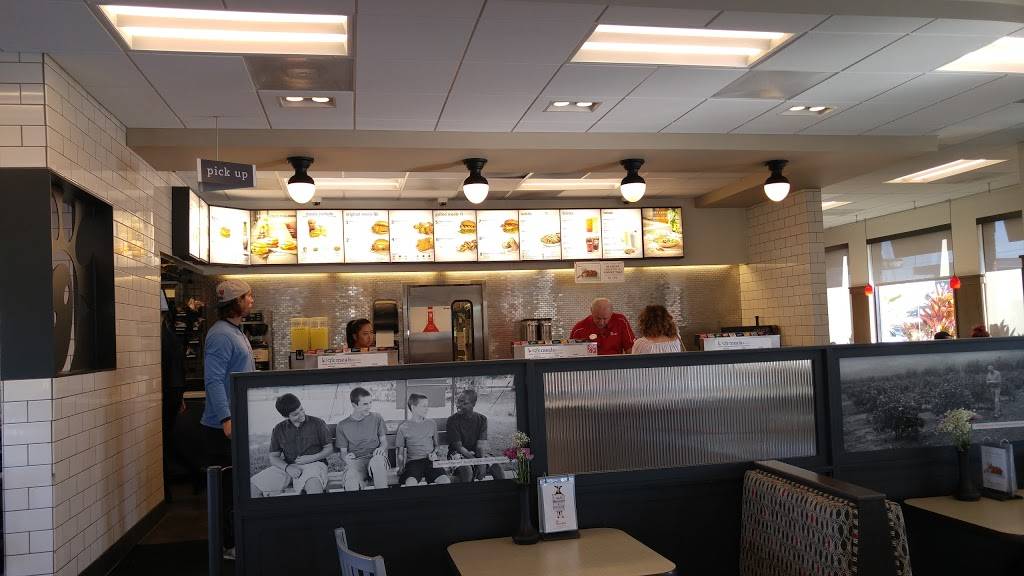 Chick-fil-A | restaurant | 3391 University Blvd, Winter Park, FL 32792, USA | 4076739661 OR +1 407-673-9661