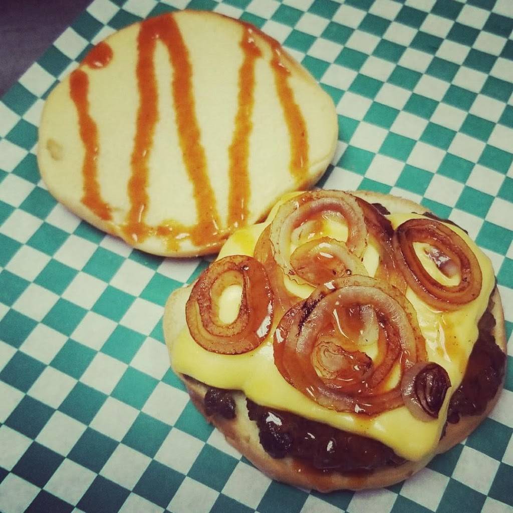 American Pizza Oven Dade City | restaurant | 37941 Meridian Ave, Dade City, FL 33525, USA | 3524373497 OR +1 352-437-3497