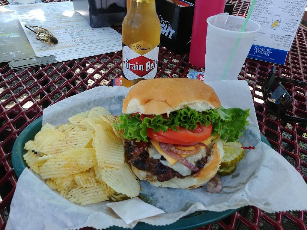 Romaynes Sports Bar & Grill | restaurant | 391 Bench St, Taylors Falls, MN 55084, USA | 6514654405 OR +1 651-465-4405