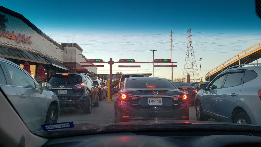 Chick-fil-A | restaurant | 2715 Southwest Fwy, Houston, TX 77098, USA | 7135232442 OR +1 713-523-2442