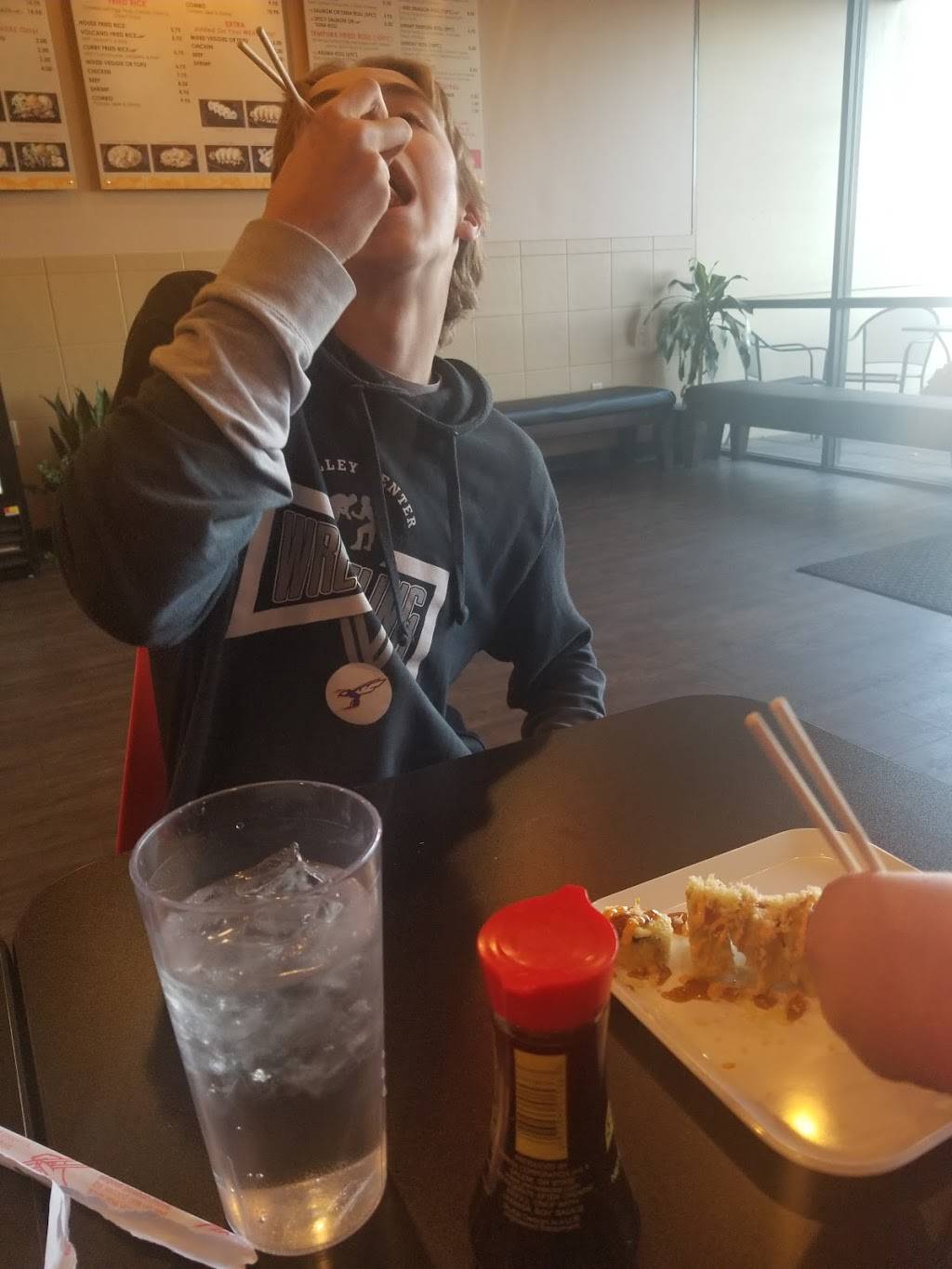 Hibachi Boy | restaurant | 2243 N Tyler Rd, Wichita, KS 67205, USA | 3162609595 OR +1 316-260-9595