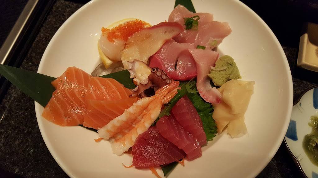 Zum Sushi | restaurant | 159 Central Ave, Pacific Grove, CA 93950, USA | 8313728700 OR +1 831-372-8700