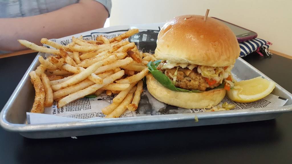 Close Harbour Seafood | restaurant | 959 Meriden-Waterbury Turnpike, Plantsville, CT 06479, USA | 8606217334 OR +1 860-621-7334