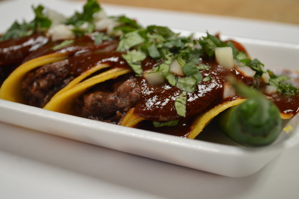 Tláloc Mexican Food | restaurant | 4519 Darien Vista, San Antonio, TX 78247, USA | 2105497702 OR +1 210-549-7702