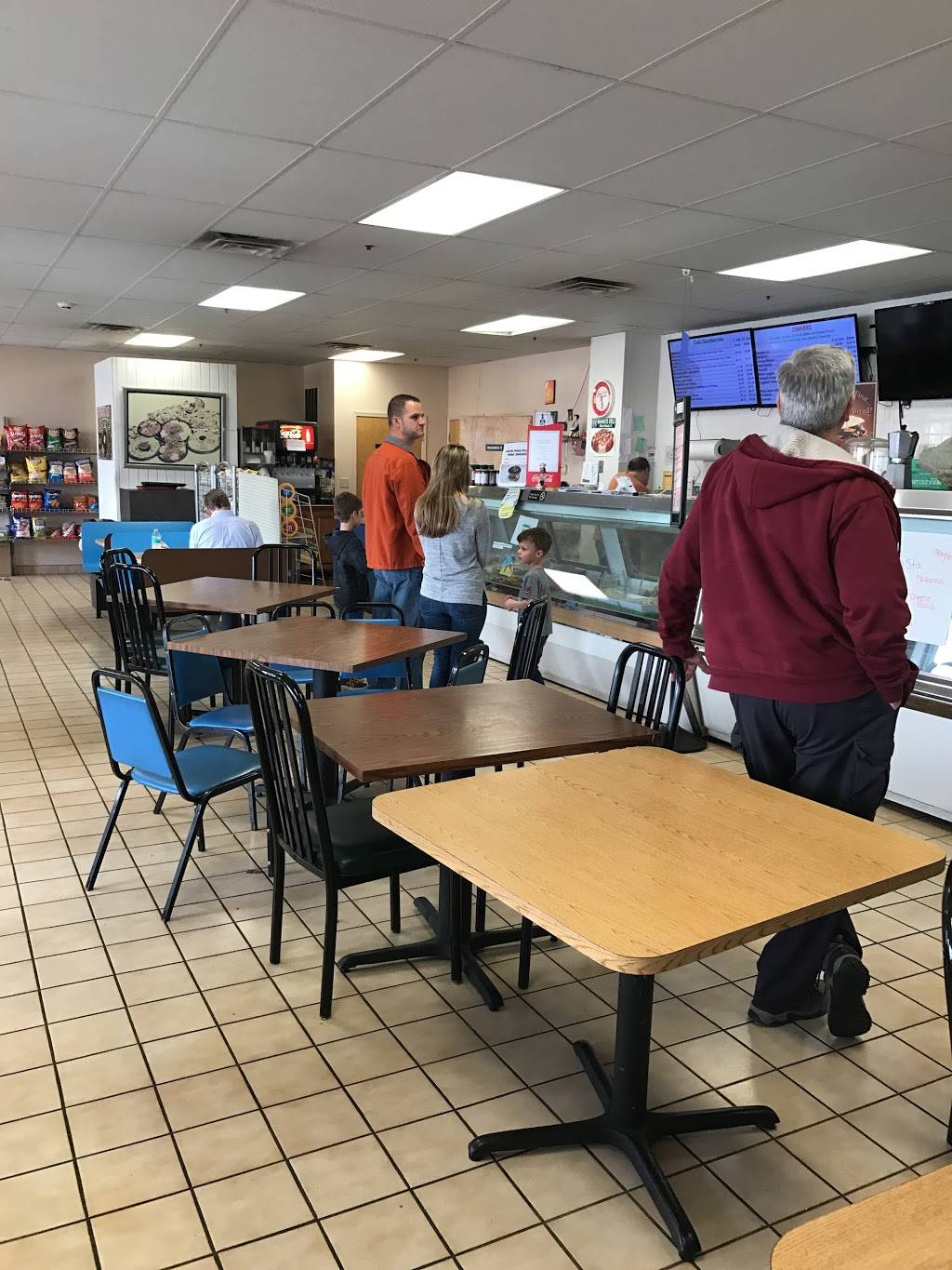 Joey Cs Deli - Bensenville, IL | restaurant | 18 S Addison St, Bensenville, IL 60106, USA | 6302381099 OR +1 630-238-1099