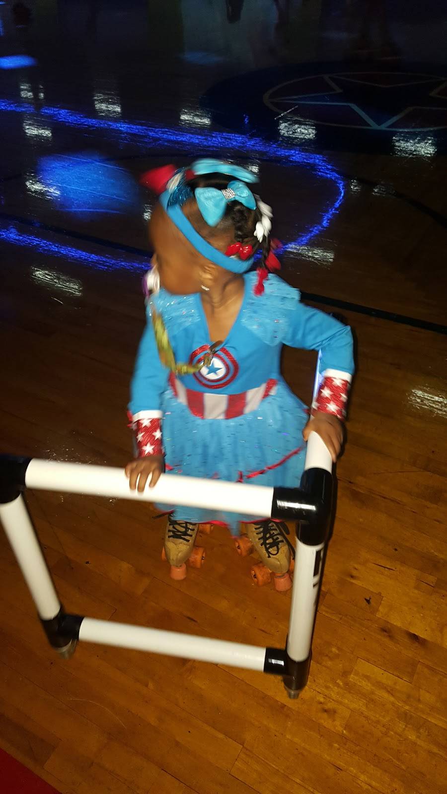 Arlington Skatium | meal takeaway | 5515 S Cooper St, Arlington, TX 76017, USA | 8177846222 OR +1 817-784-6222