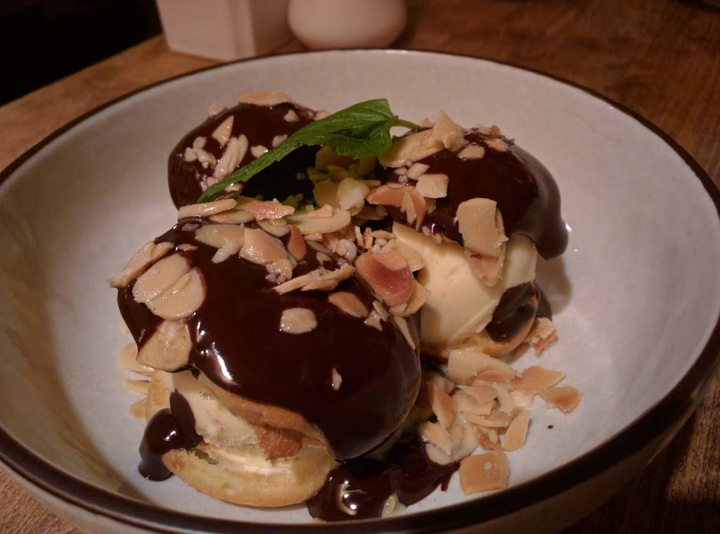 Cocotte | restaurant | 1521 Hyde St, San Francisco, CA 94109, USA | 4152924415 OR +1 415-292-4415