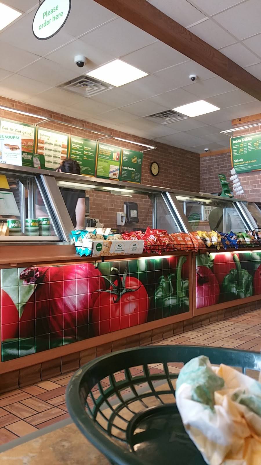 Subway | restaurant | 319 E Winslow Rd, Bloomington, IN 47401, USA | 8123231100 OR +1 812-323-1100