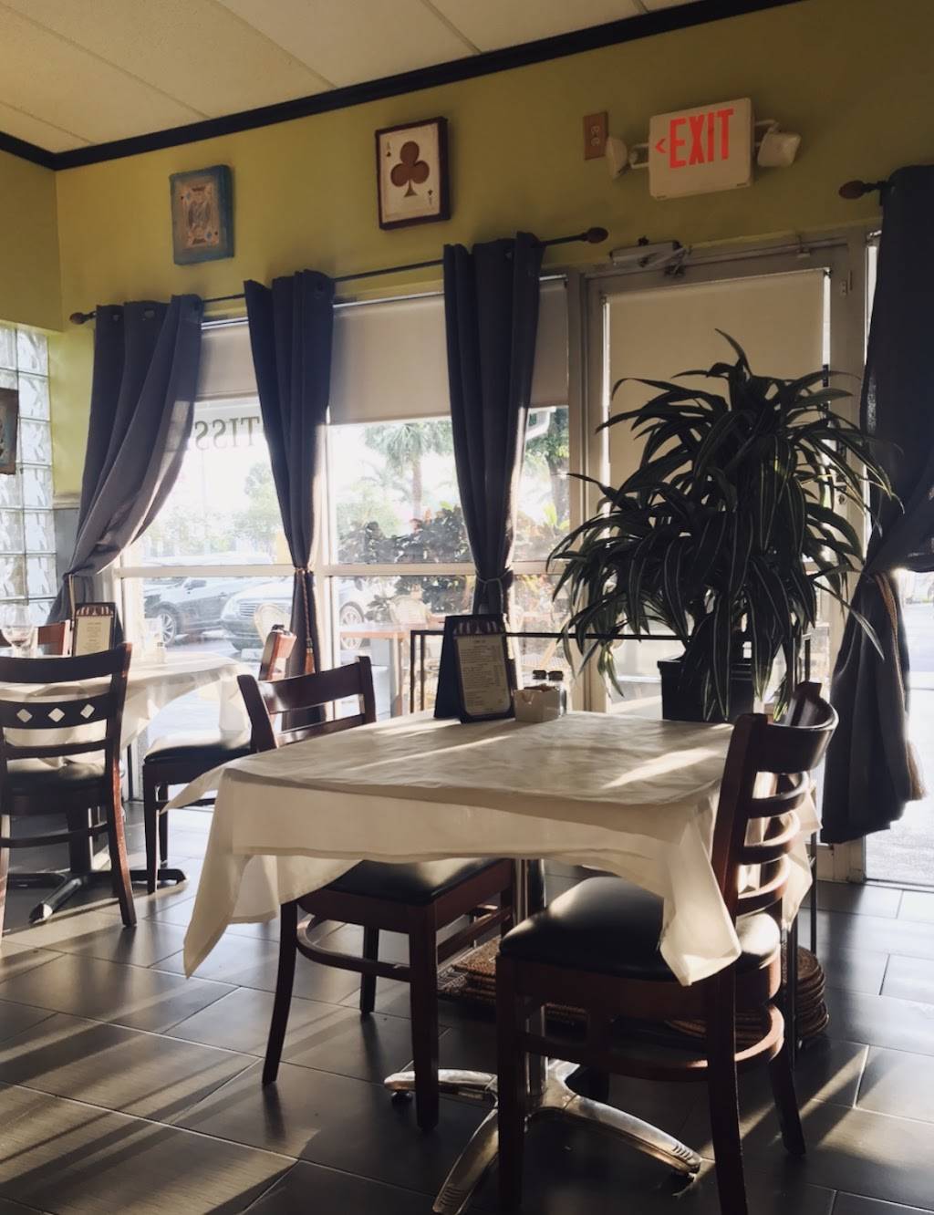 French Corner Bistro & Rotissorie | restaurant | 4595 Okeechobee Blvd # D129, West Palm Beach, FL 33417, USA | 5616891700 OR +1 561-689-1700