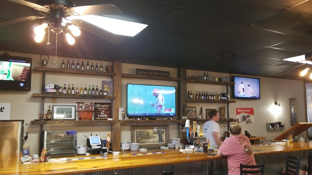 Railroad Pizza Company | restaurant | 4834 E Main St, Flora, MS 39071, USA | 6018797700 OR +1 601-879-7700